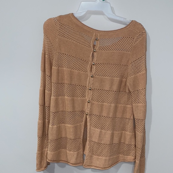Sweater with back buttons - Picture 2 of 3